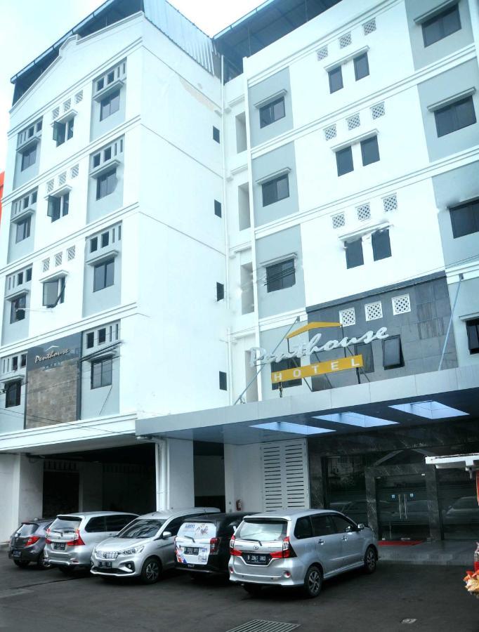 Ams Penthouse Hotel จาการ์ตา ภายนอก รูปภาพ